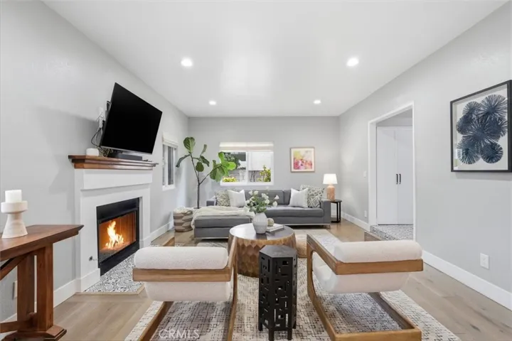 2220 Clark Ln #b, Redondo Beach, California 90278