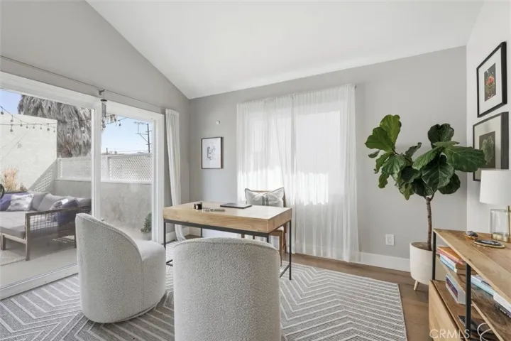 2220 Clark Ln #b, Redondo Beach, California 90278
