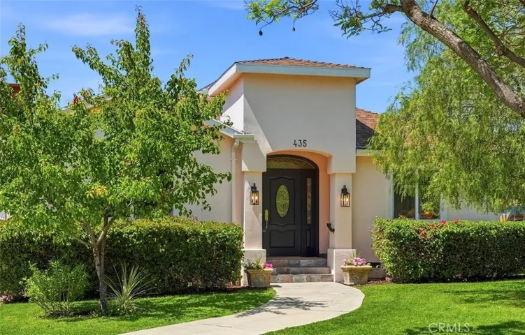 435 Eton Drive, Burbank, California 91504