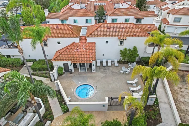 Secondary spa just steps from your front door