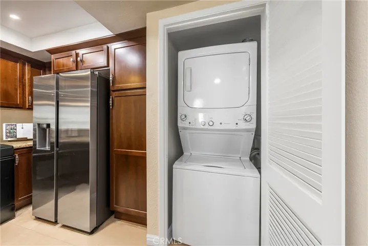 Convenient laundry - included