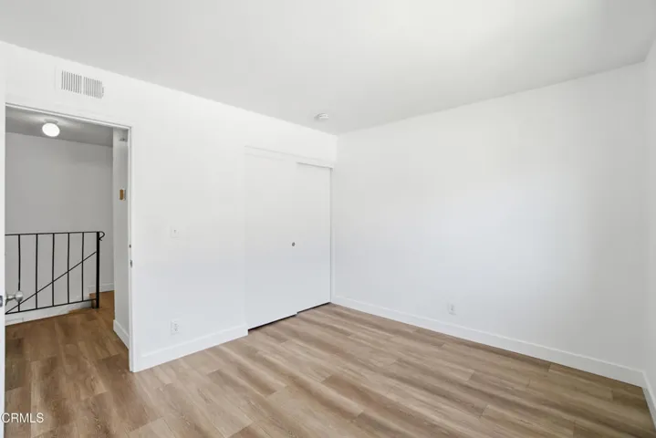 20_bedroom