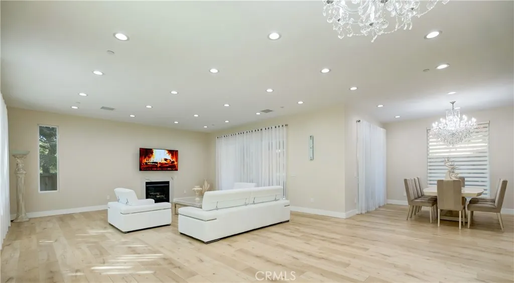 1849 Los Encinos Avenue, Glendale, California 91208 — photo 5