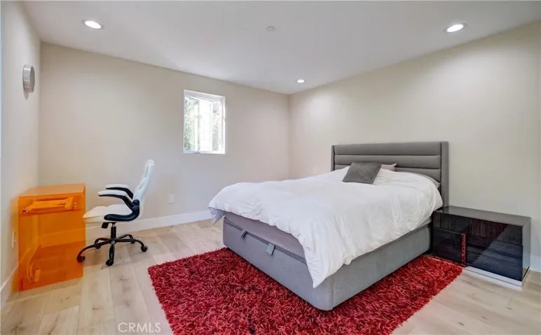 3 bedroom