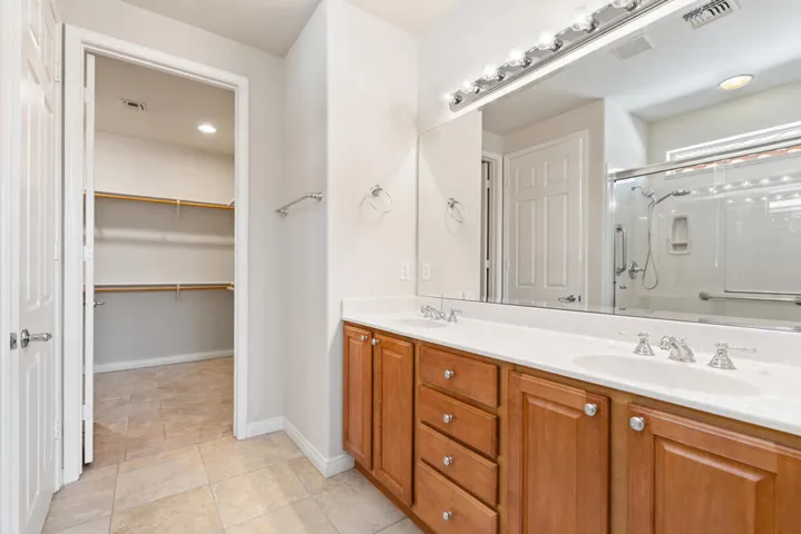 19_12056699_187404_187404-EI-119