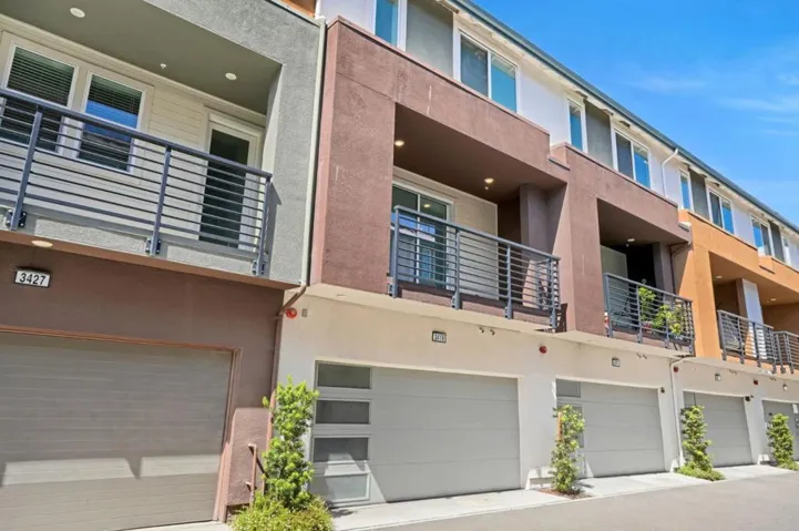 3419 Router, Fremont, California 94538