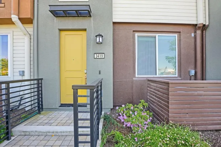 3419 Router, Fremont, California 94538