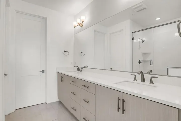 3419 Router, Fremont, California 94538