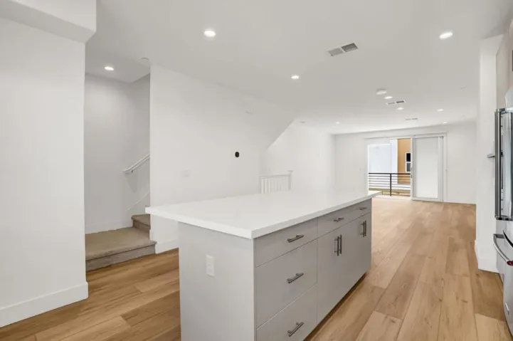 3419 Router, Fremont, California 94538