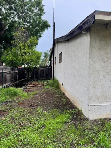 1220 Russell Street, La Habra, California 90631