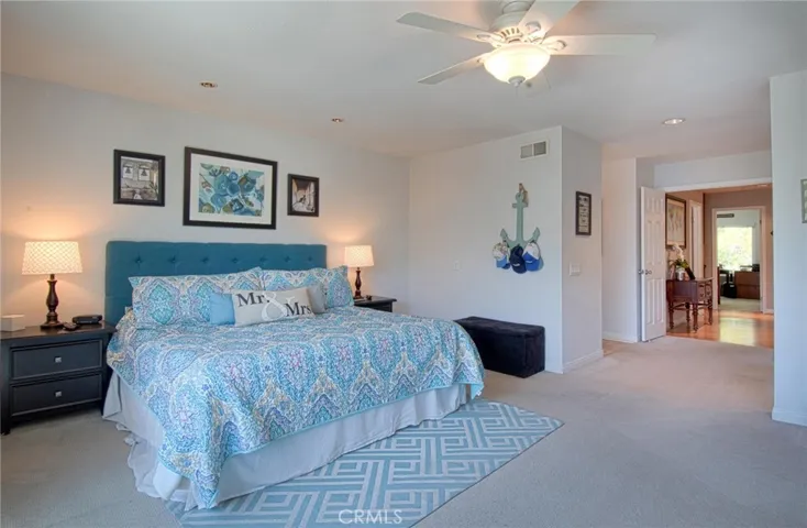 Ceiling fan to keep things cool!