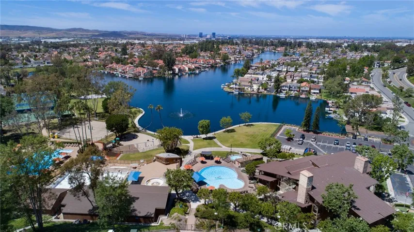 21535 Calle Otono, Lake Forest, California 92630