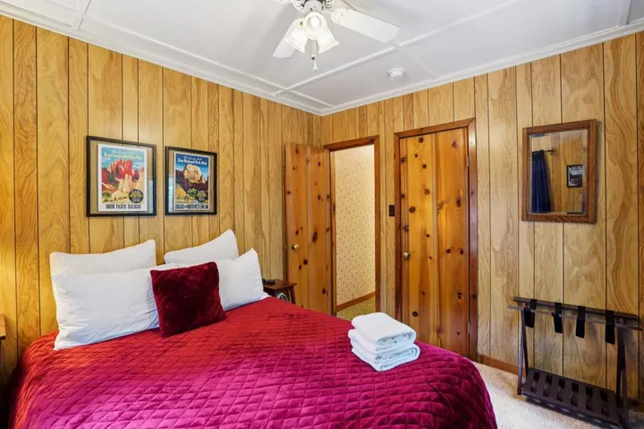 20-web-or-mls-Circle Way-S1504-021