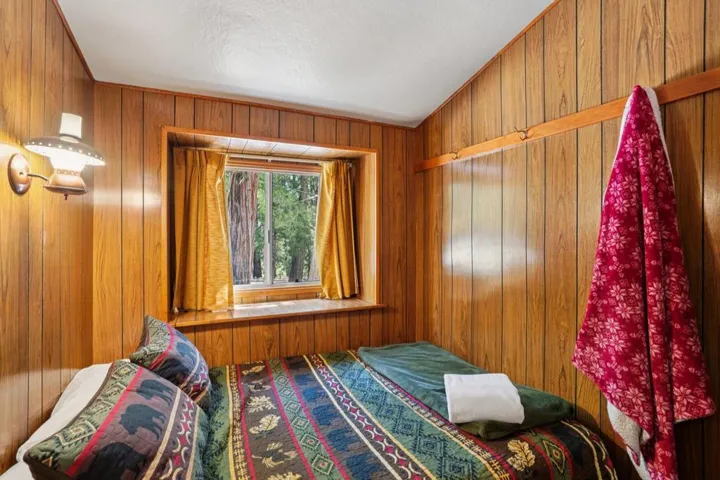 6-web-or-mls-Circle Way-S1504-017