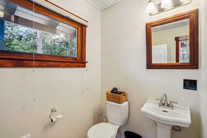 25-web-or-mls-Circle Way-S1504-024