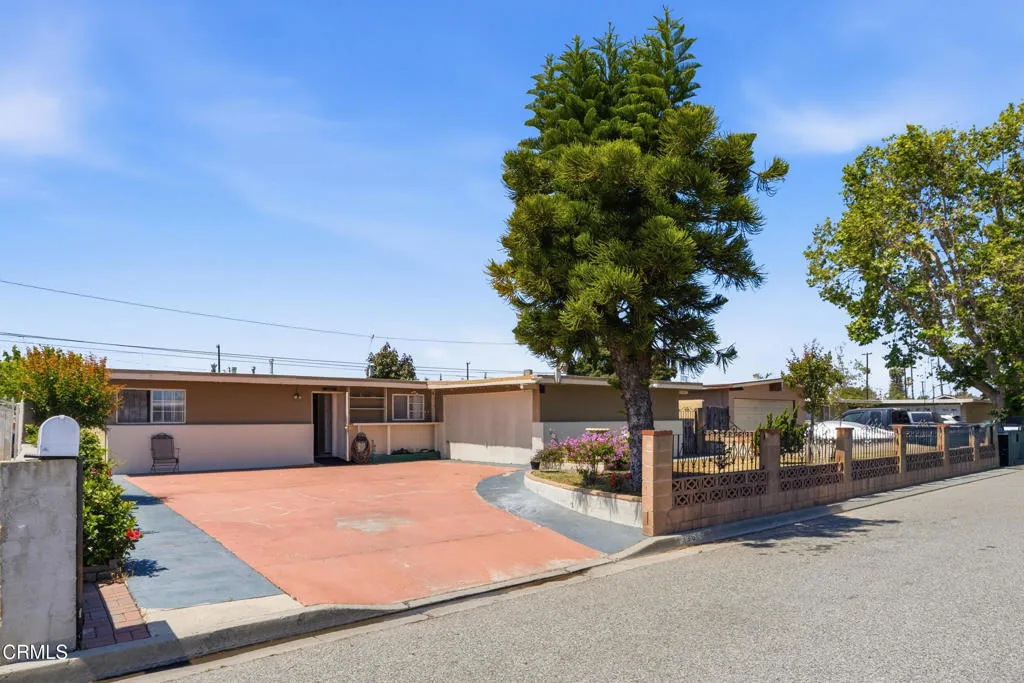 362 salem ave -28