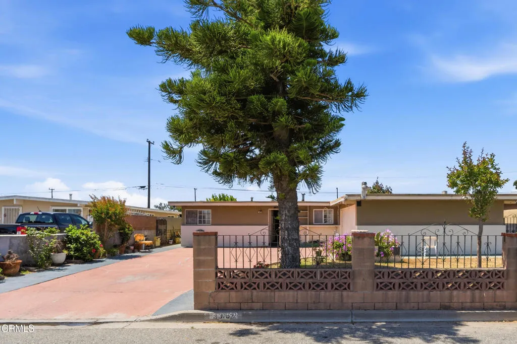 362 salem ave -27