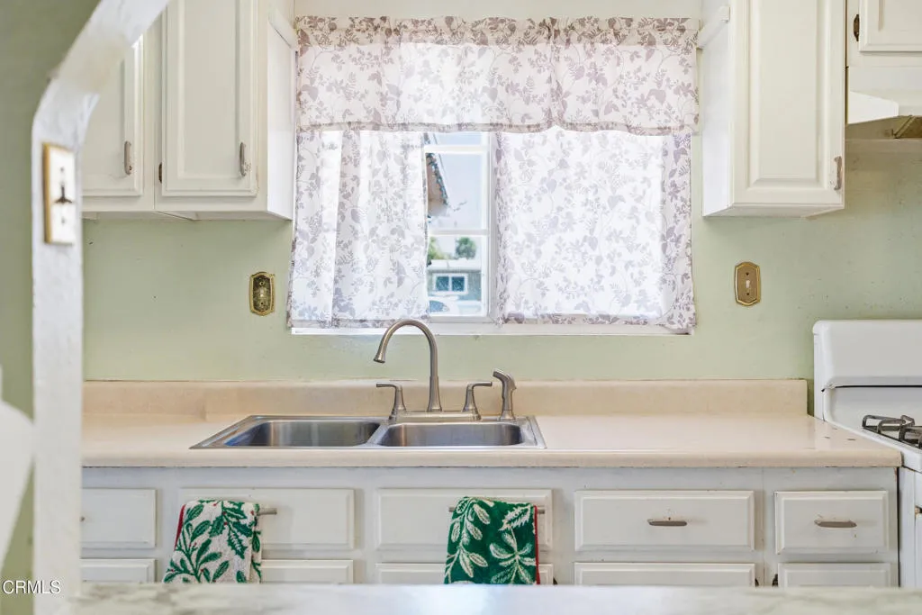 362 salem ave -16