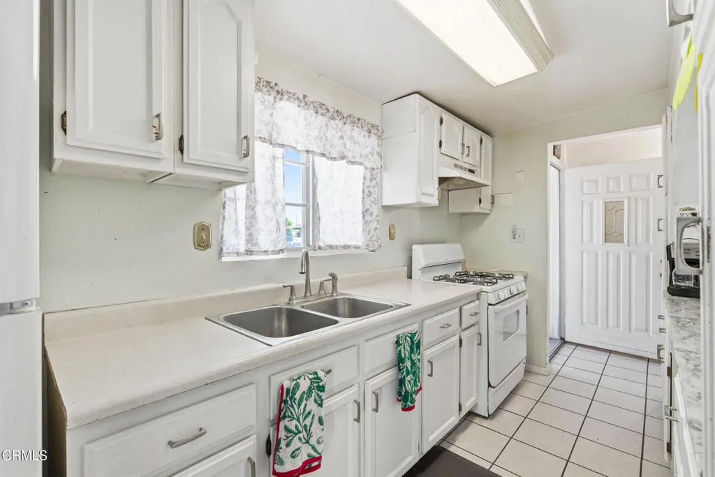 362 salem ave -17