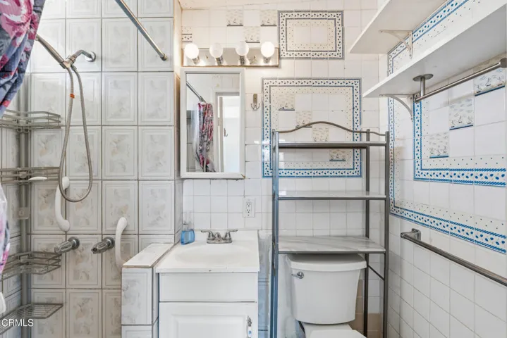 362 salem ave -10