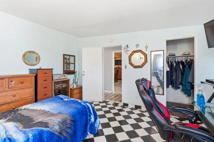 362 salem ave -21