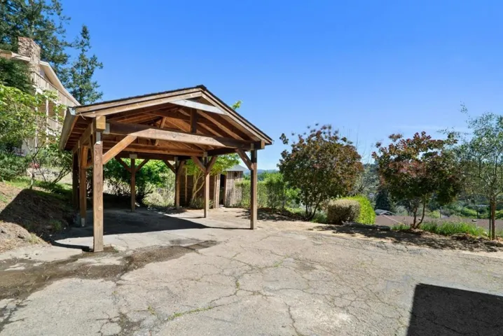 100 Camino Sinuoso, Scotts Valley, California 95066
