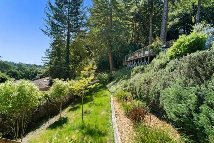 100 Camino Sinuoso, Scotts Valley, California 95066