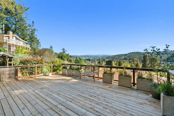 100 Camino Sinuoso, Scotts Valley, California 95066