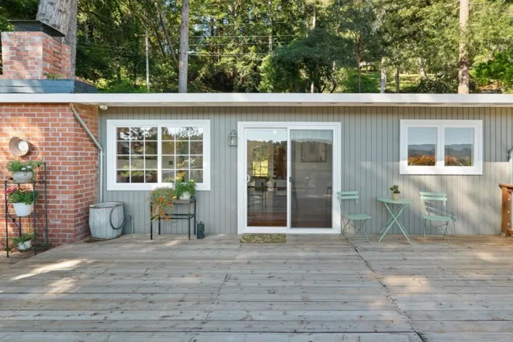 100 Camino Sinuoso, Scotts Valley, California 95066