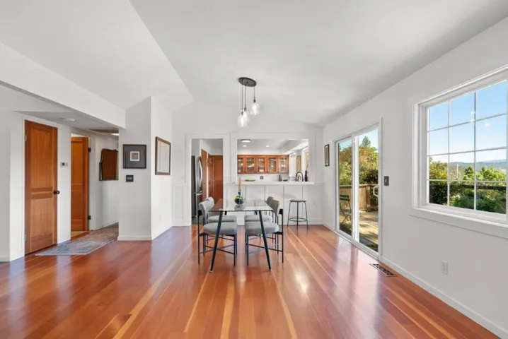 100 Camino Sinuoso, Scotts Valley, California 95066
