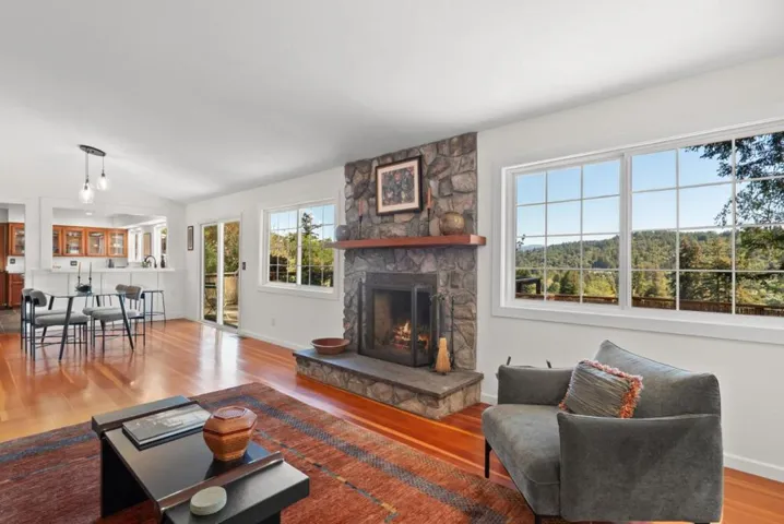 100 Camino Sinuoso, Scotts Valley, California 95066