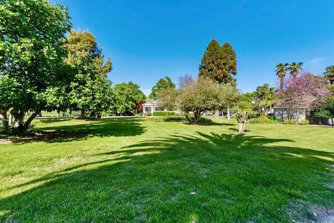610 San Felipe Road, Gilroy, California 95020