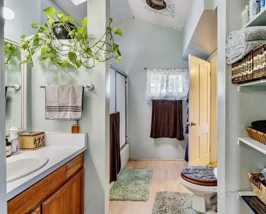 610 San Felipe Road, Gilroy, California 95020