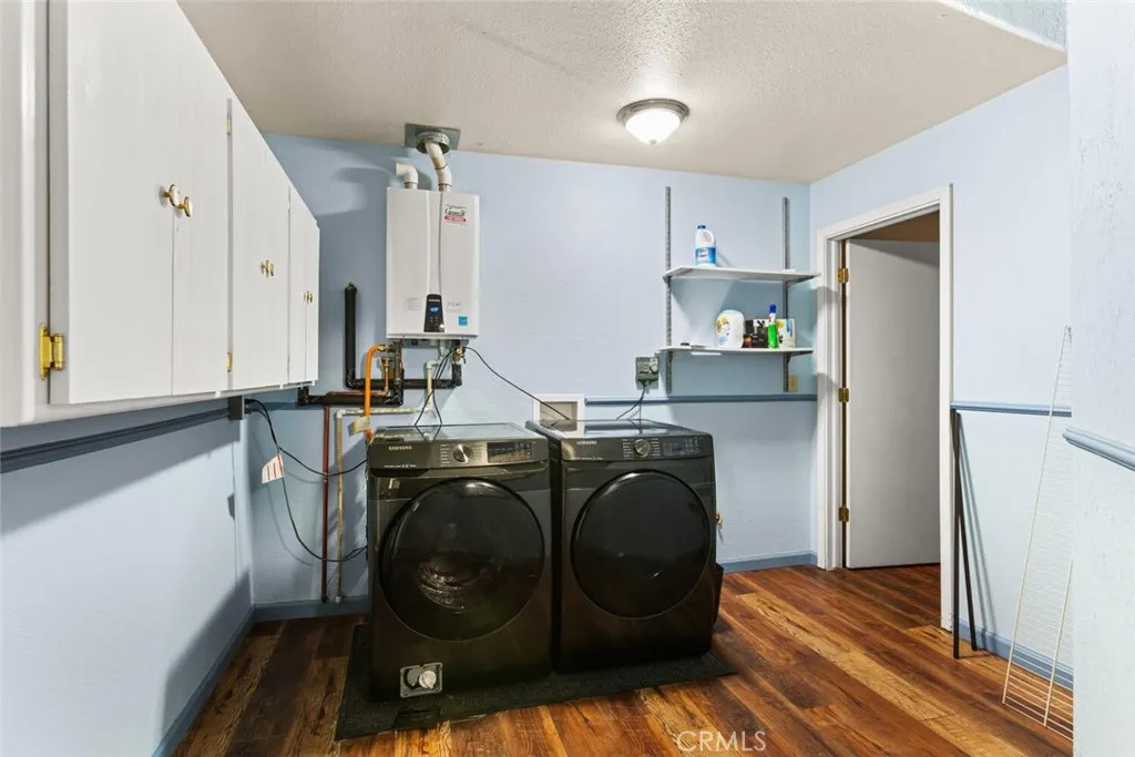 Large laundry room