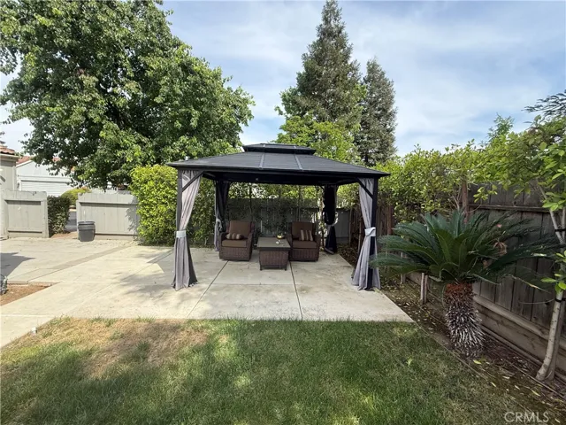 1854 Cougar Lane, Clovis, California 93611