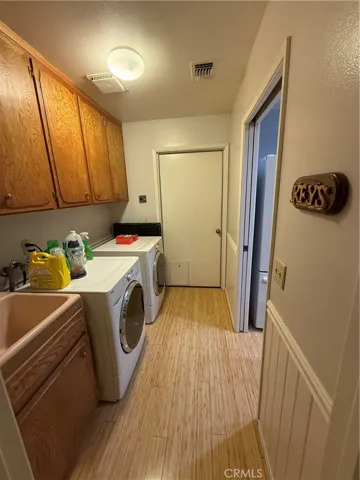1854 Cougar Lane, Clovis, California 93611