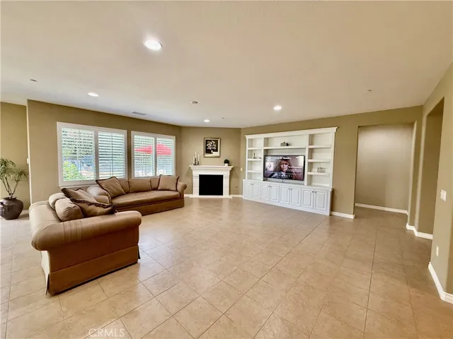 32574 Glick Court, Temecula, California 92592