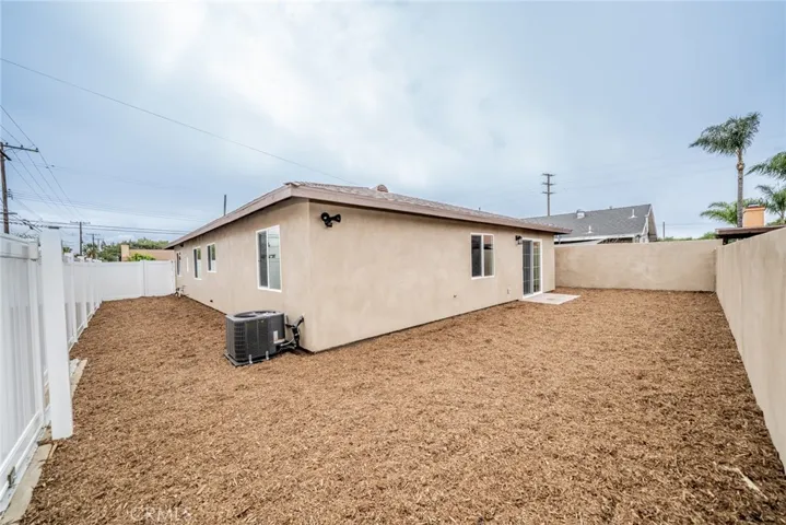 263 S 7th Street, Colton, California 92324
