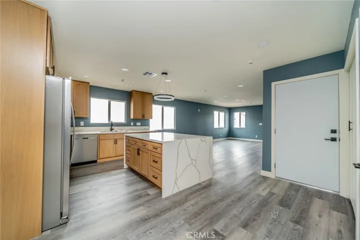 263 S 7th Street, Colton, California 92324