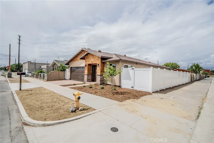 263 S 7th Street, Colton, California 92324