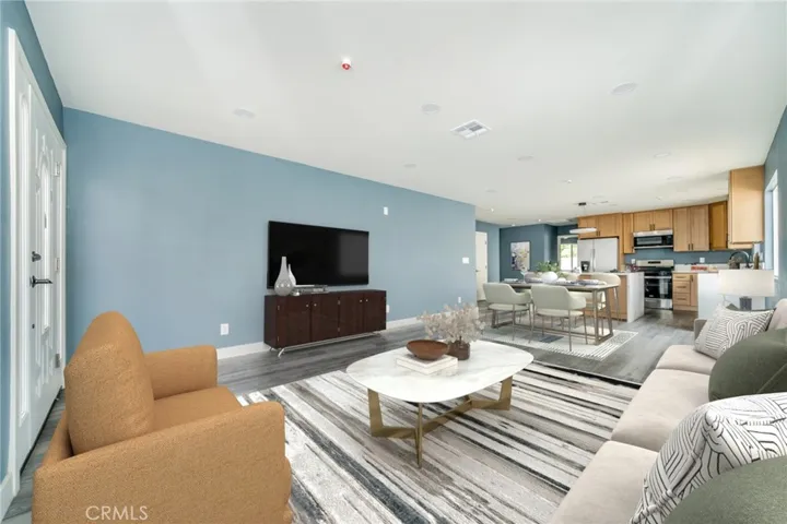 263 S 7th Street, Colton, California 92324