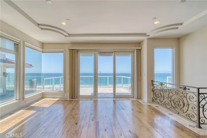 Front half of top floor living area
