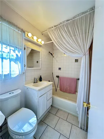 Front unit bathroom