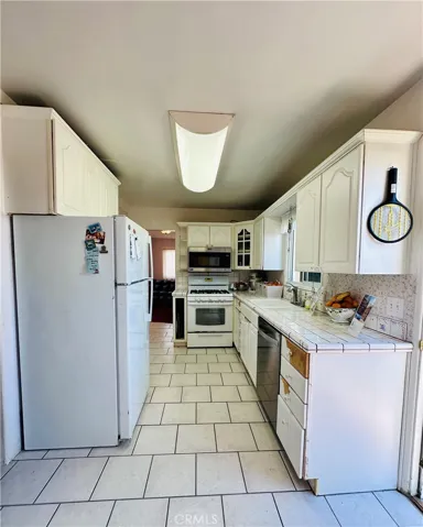 Front unit kitchen