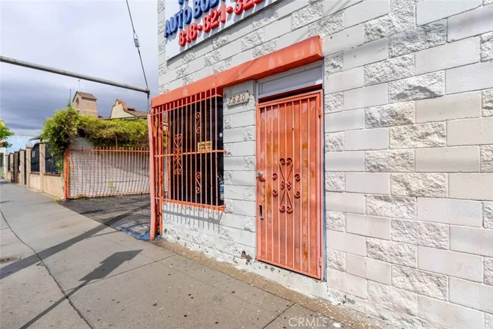 7820 Lankershim Boulevard, North Hollywood, California 91605