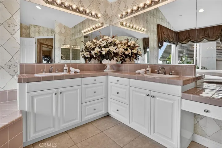17265 Blue Spruce, Yorba Linda, California 92886