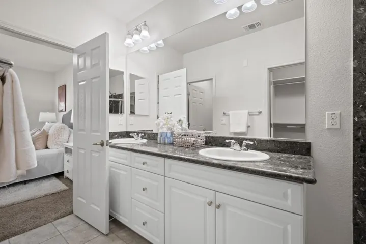 2104 Vincenzo, San Jose, California 95133