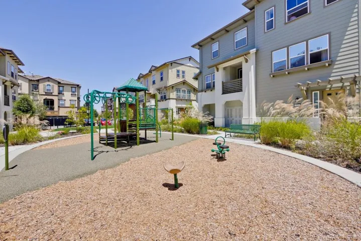 2104 Vincenzo, San Jose, California 95133