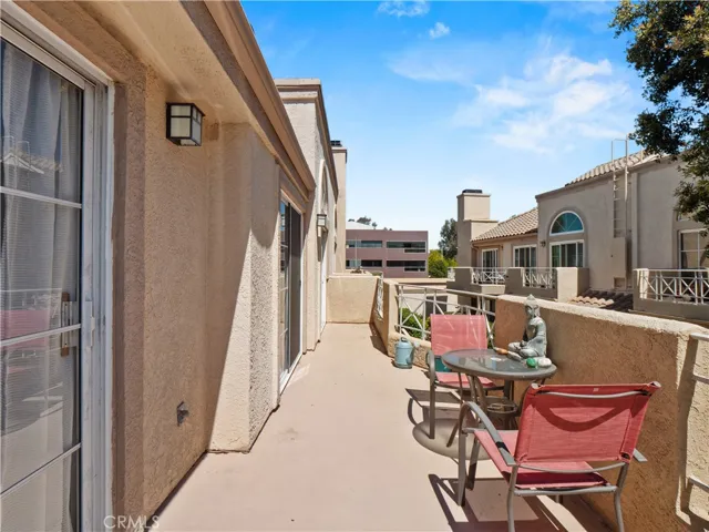 23735 Del Monte 170, Valencia, California 91355