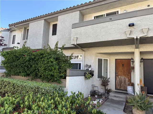 HOA will replace the Front door.